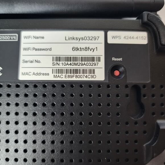 Linksys Dual Band WiFi 4 Router 750 Feet 5 Devices N600 Speed Lightly Used E2500 - Picture 8 of 14